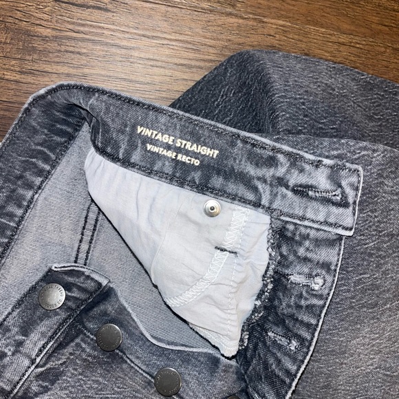 Universal Thread Jeans - Picture 2 of 4